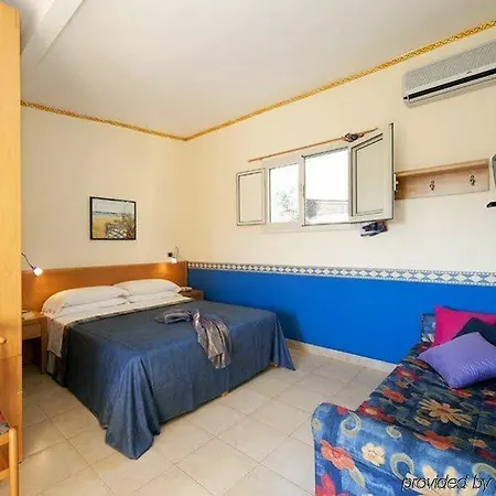 База отдыха Villaggio Internazionale La Plaja 3*