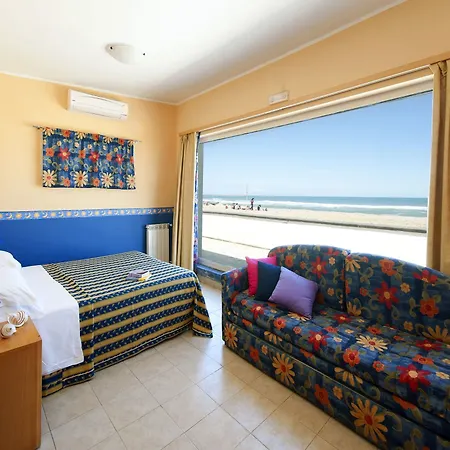 Villaggio Internazionale La Plaja 3* CTA